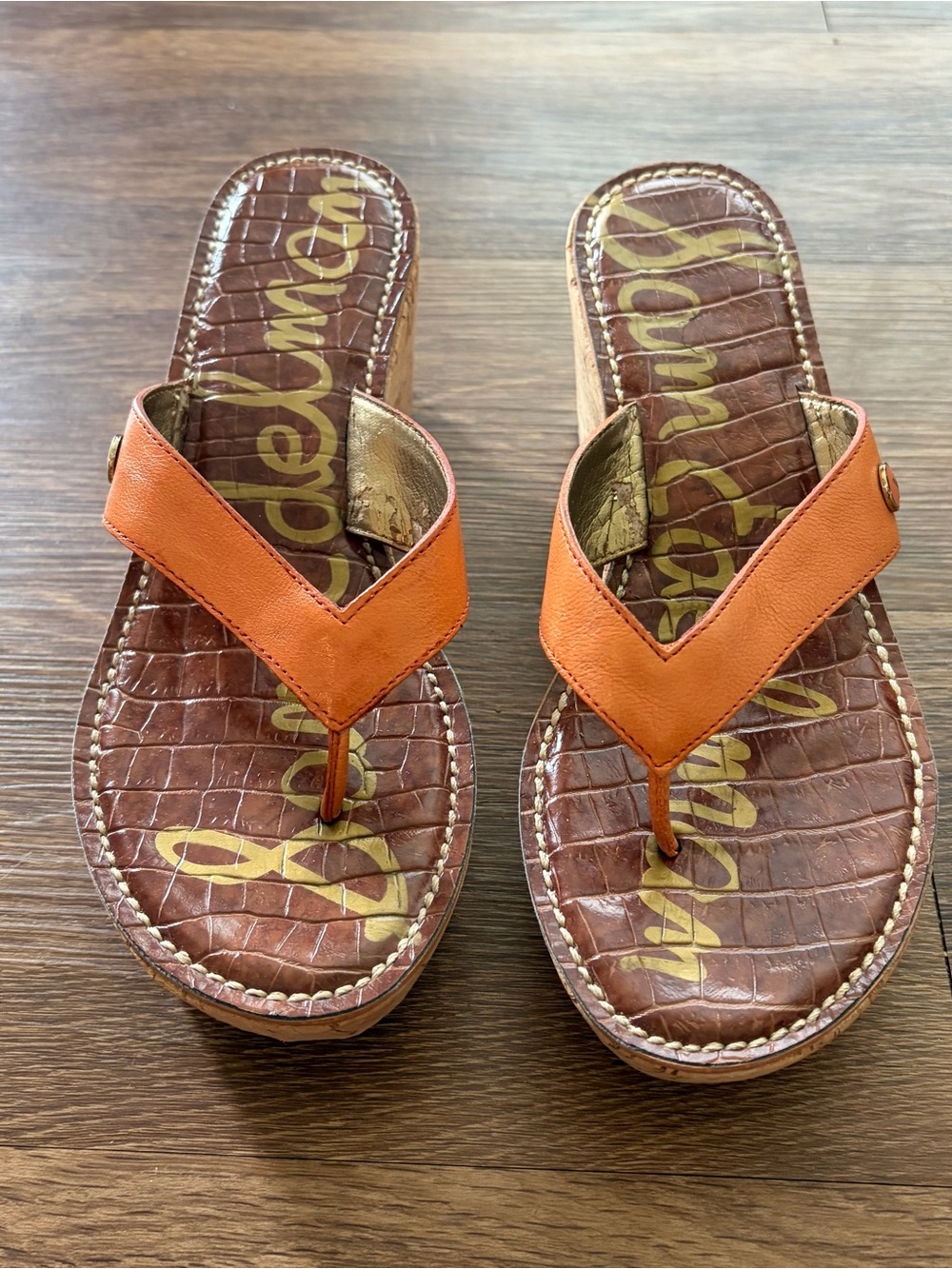 Sam Edelman Leather Wedge Sandals
Little wear inner strap (last pic)
Size 7.5 - Picture 3 of 10